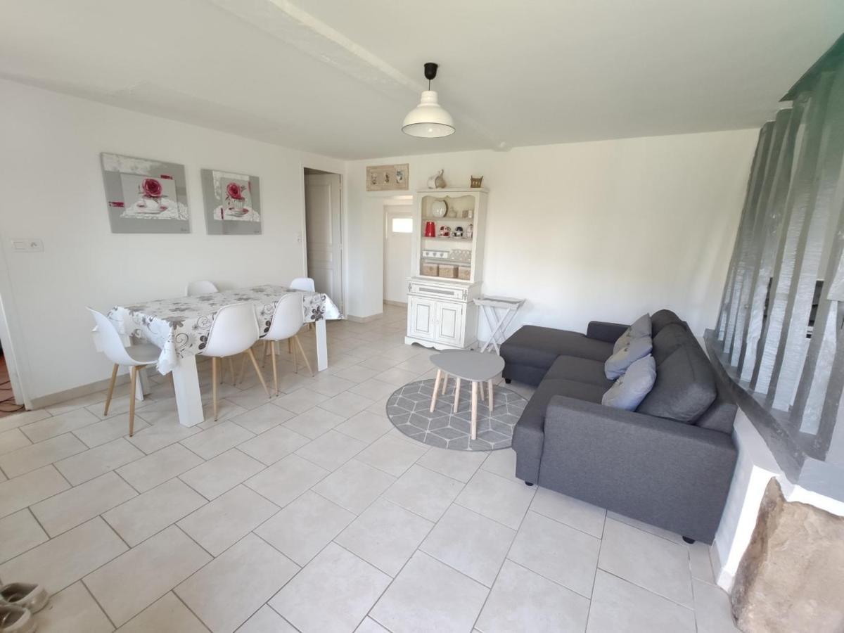Le Petit Gite De La Roseraie Quiberville Kültér fotó